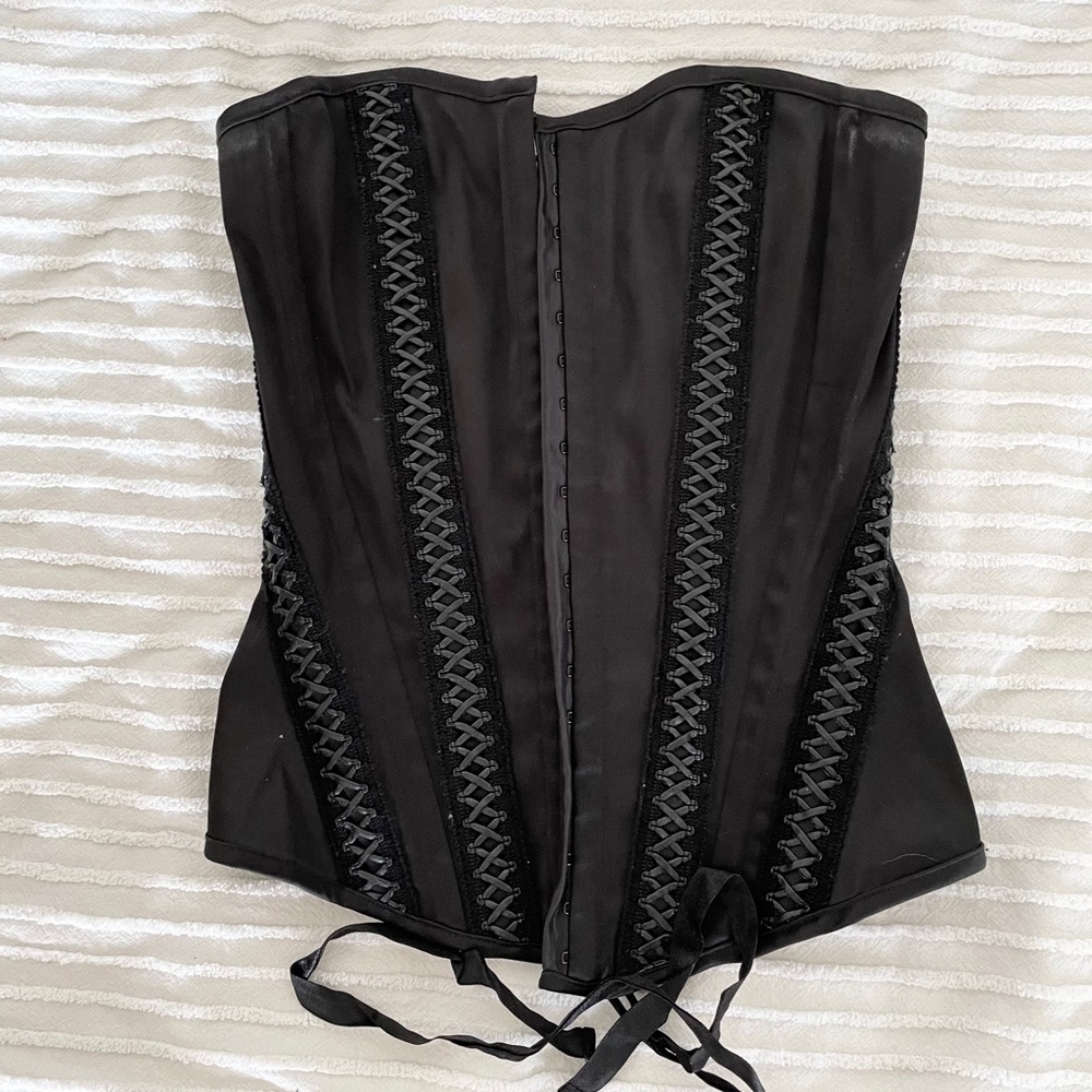 Corset